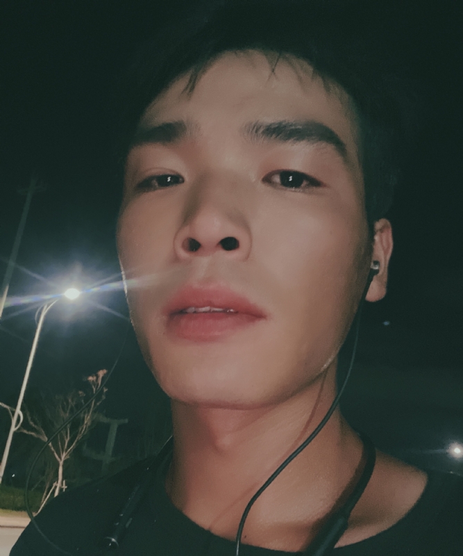 满船清梦压星河的第一张照片--武汉相亲服务中心