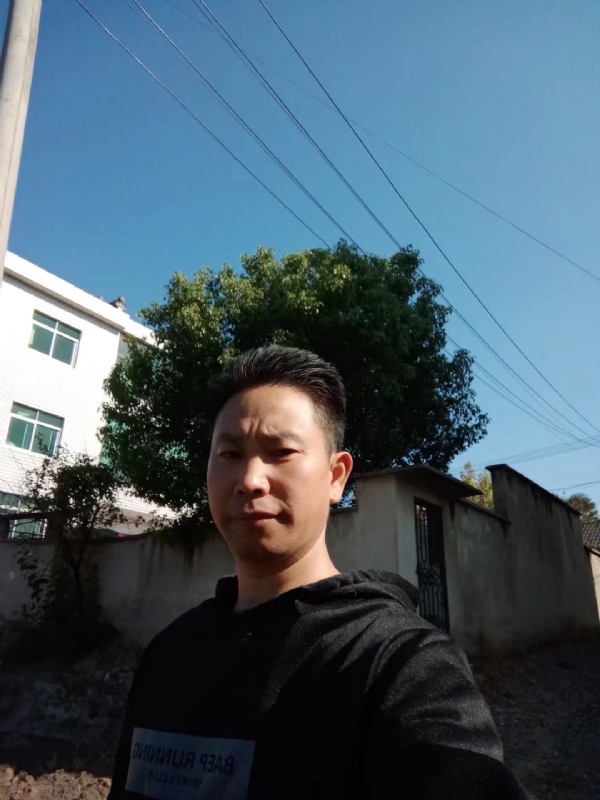 寻缘中的第一张照片--武汉相亲服务中心