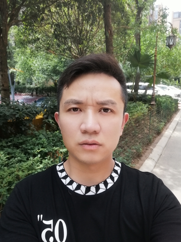 夏先生的第一张照片--武汉相亲服务中心