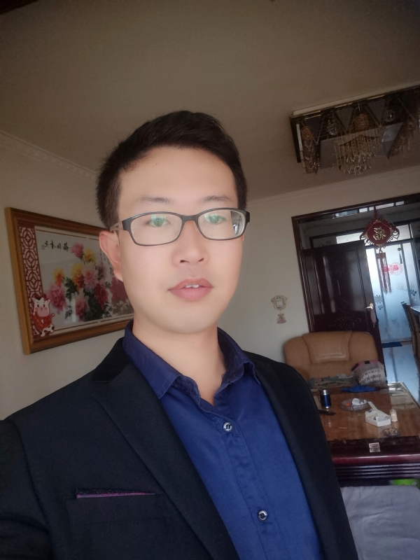 遇一人白首的第二张照片--武汉相亲服务中心