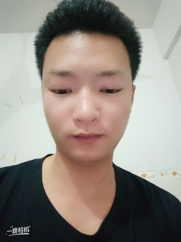 孤狼的第一张照片--武汉相亲服务中心