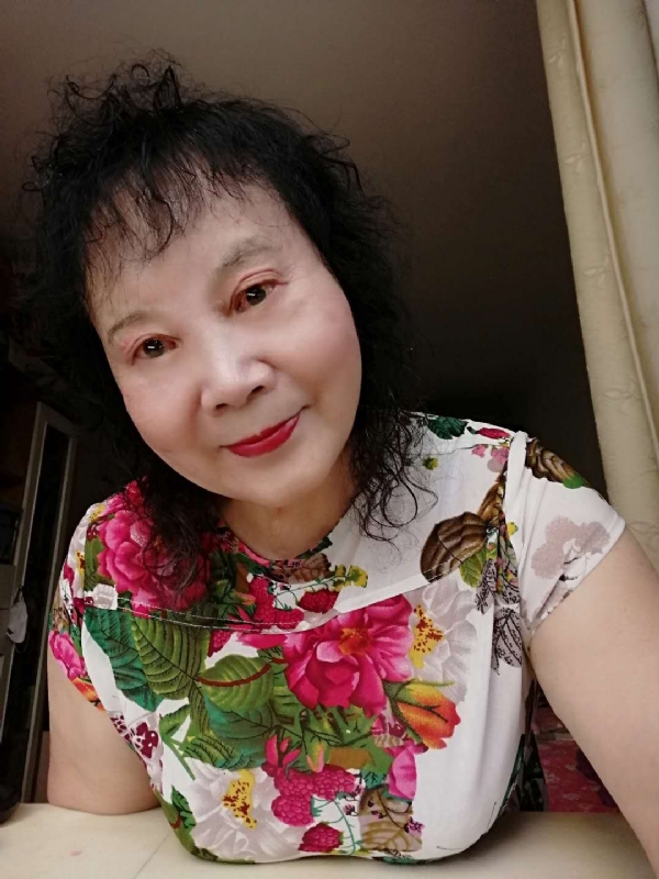 晚霞的第一张照片--武汉相亲服务中心