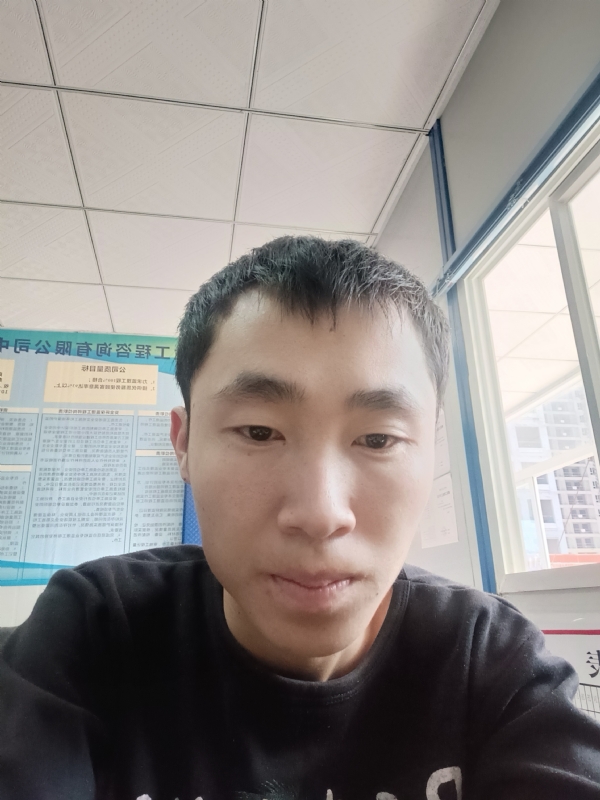 小哥哥的第二张照片--武汉相亲服务中心
