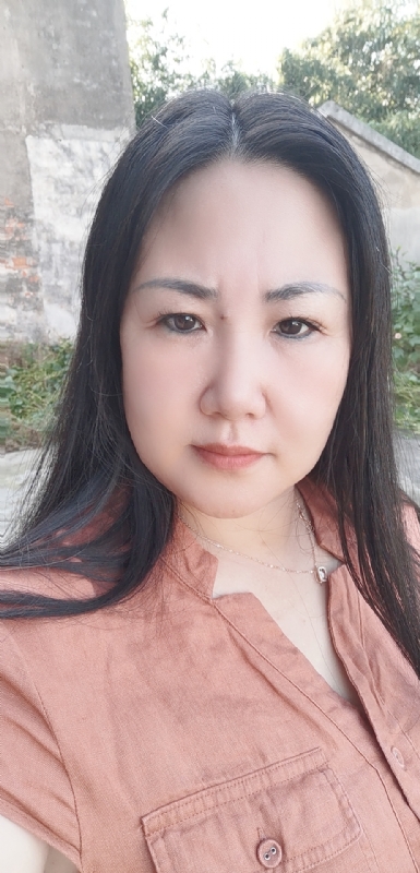 乖乖一女的第二张照片--武汉相亲服务中心