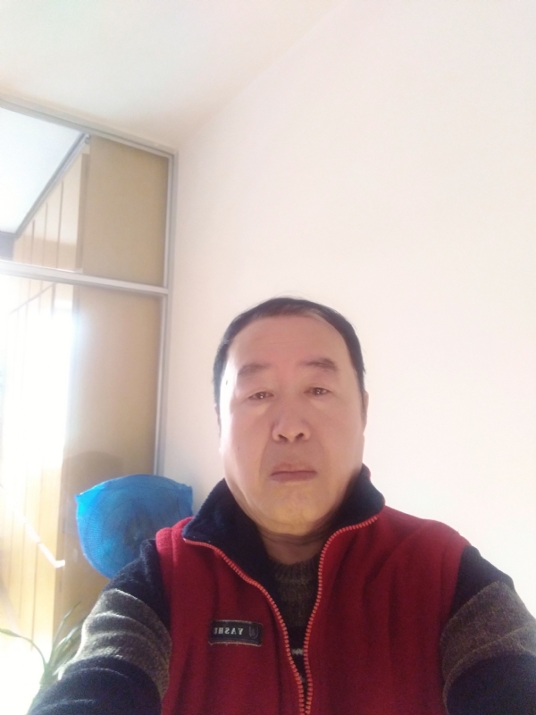 快乐的第一张照片--武汉相亲服务中心