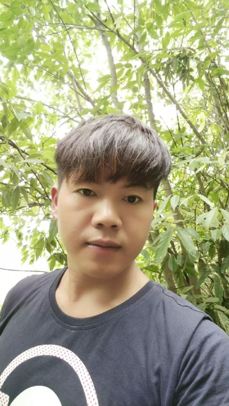 真诚相处不诚勿扰的第一张照片--武汉相亲服务中心