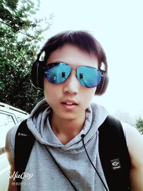 失意的人的第一张照片--武汉相亲服务中心