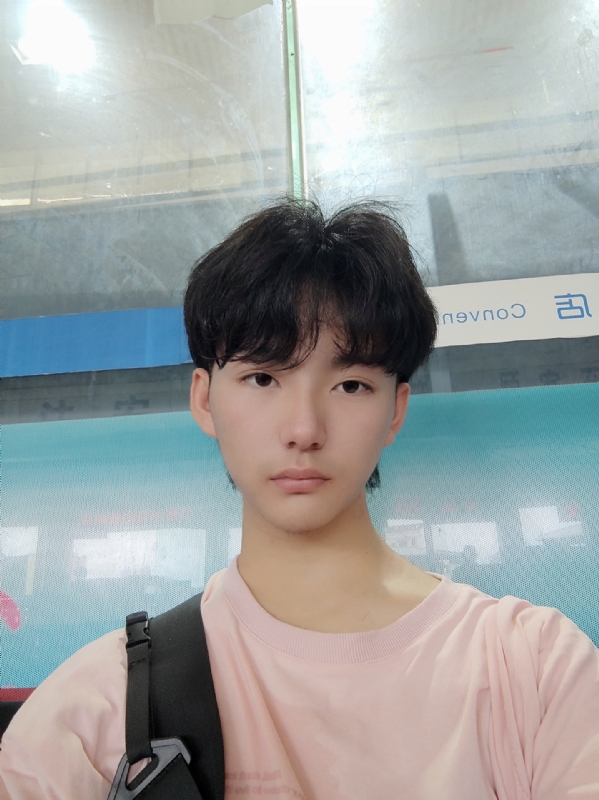 钱嘉豪的第二张照片--武汉相亲服务中心