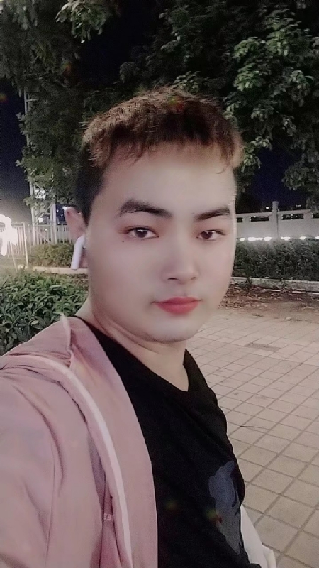 康玖伟的第一张照片--武汉相亲服务中心