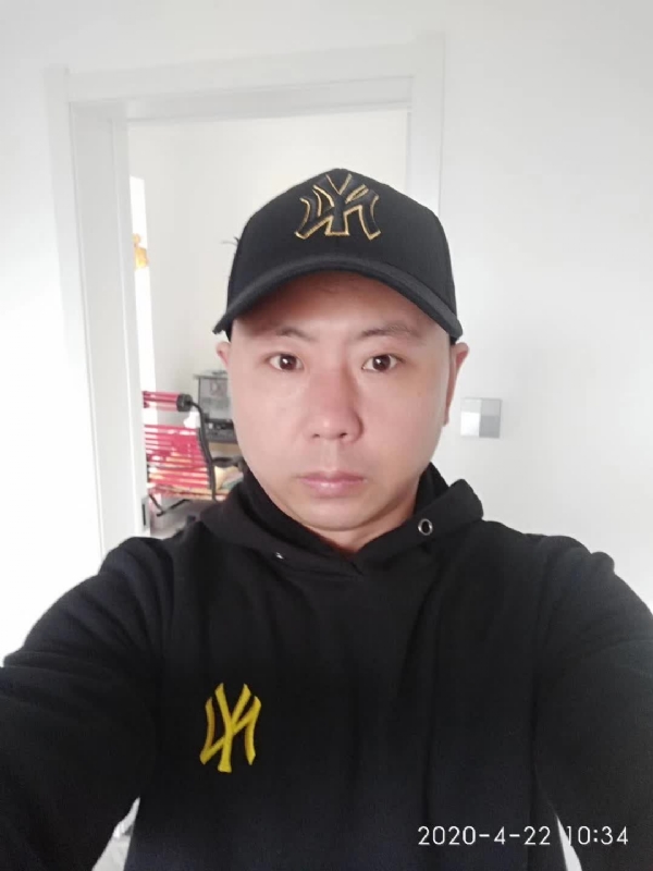 风起的第一张照片--武汉相亲服务中心