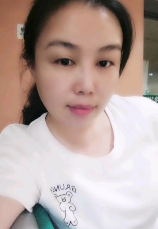 淡淡的云的第三张照片--武汉相亲服务中心