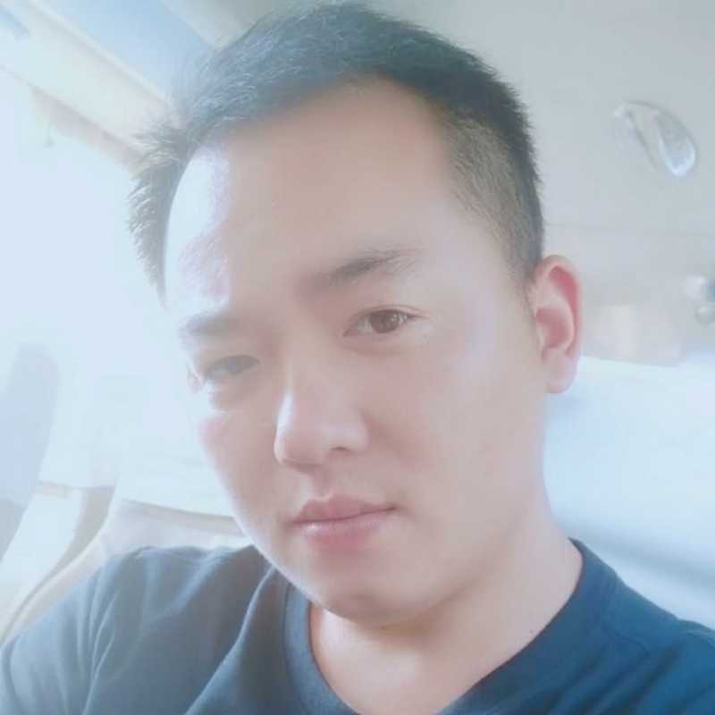 荒漠°的第一张照片--武汉相亲服务中心
