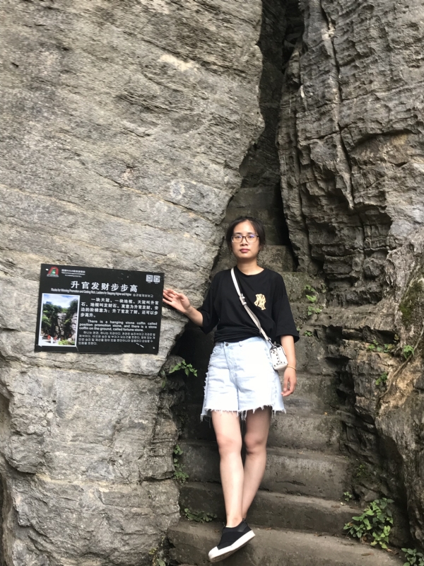 凭实力单身的第一张照片--武汉相亲服务中心