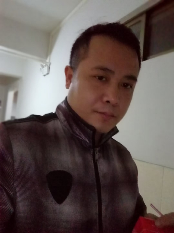 礼哥的第一张照片--武汉相亲服务中心