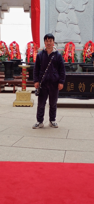 单身的小草的第一张照片--武汉相亲服务中心