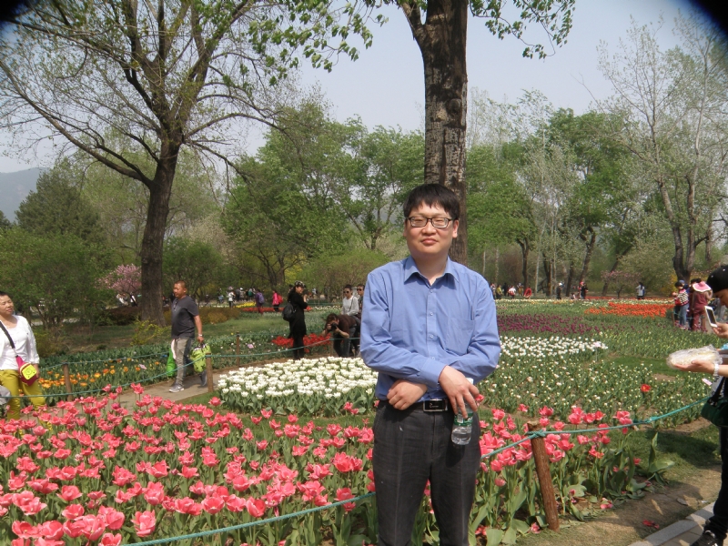 高健的第一张照片--武汉相亲服务中心