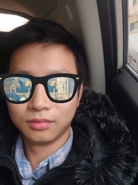 请问揉揉头的第一张照片--武汉相亲服务中心