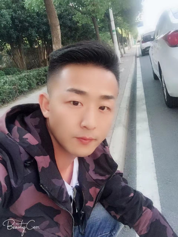 归心的第二张照片--武汉相亲服务中心