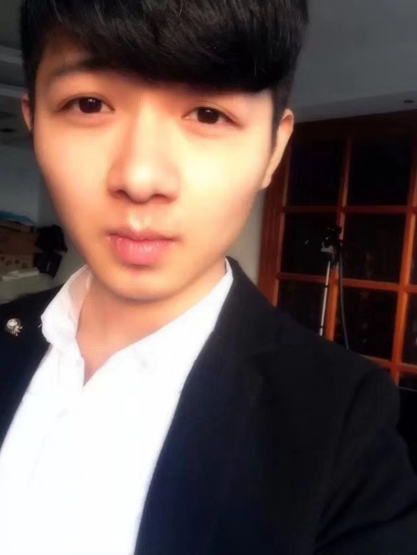 萨拉嘿呦的第一张照片--武汉相亲服务中心