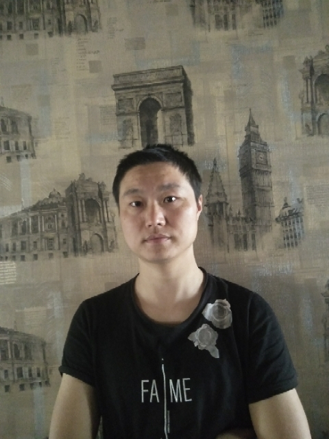 千纸鹤的第一张照片--武汉相亲服务中心