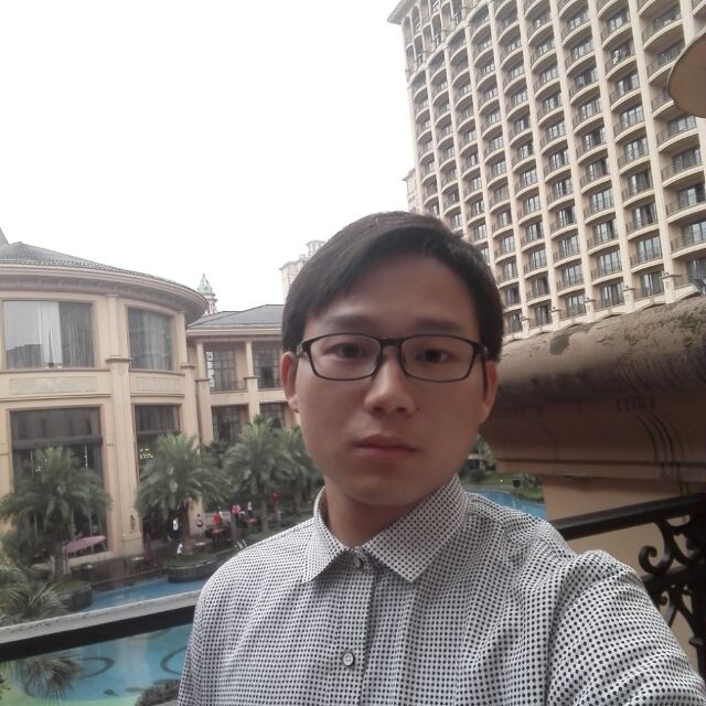 人在天涯的第一张照片--武汉相亲服务中心