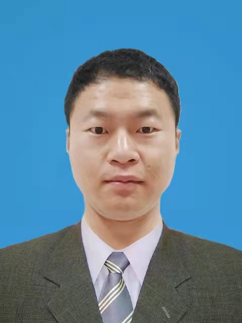 雨哥的第一张照片--武汉相亲服务中心