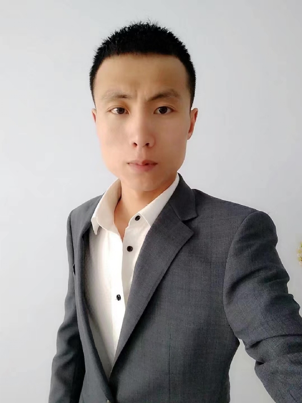 小军的第一张照片--武汉相亲服务中心