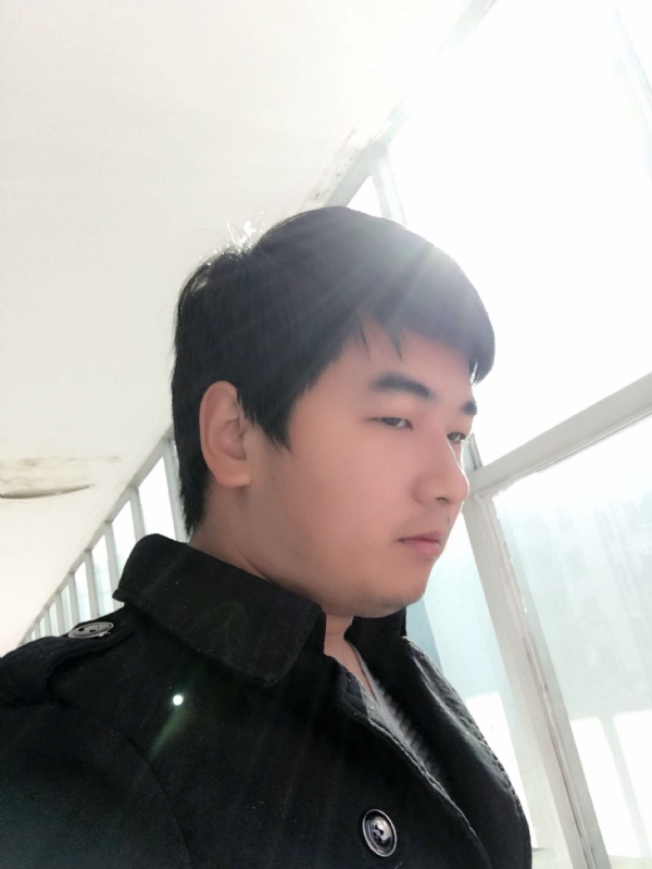殷勤的王子的第四张照片--武汉相亲服务中心