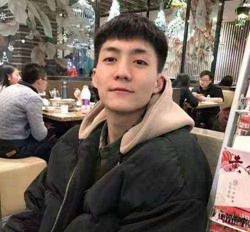 迪迪的第一张照片--武汉相亲服务中心