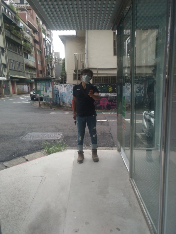 隱姓埋名的第二张照片--武汉相亲服务中心