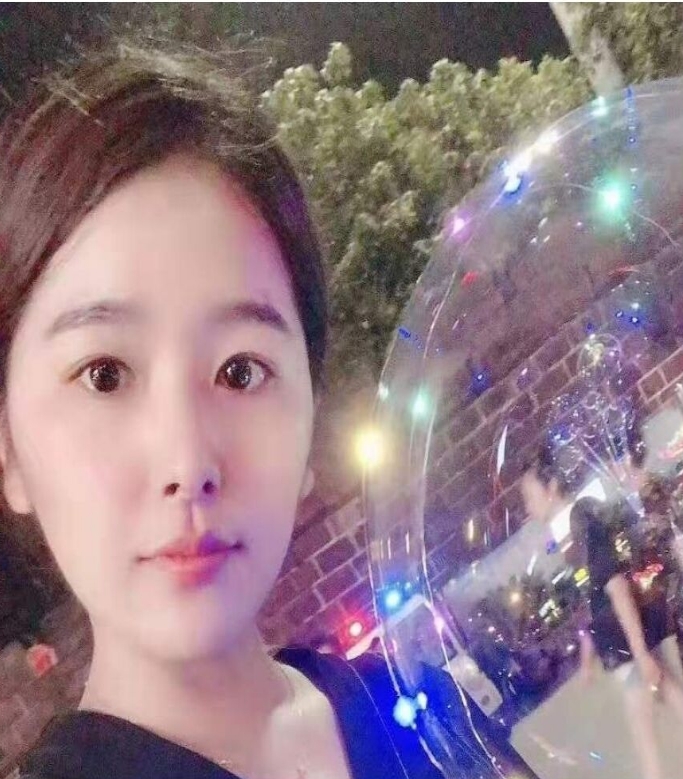 心碎小猪的第一张照片--武汉相亲服务中心