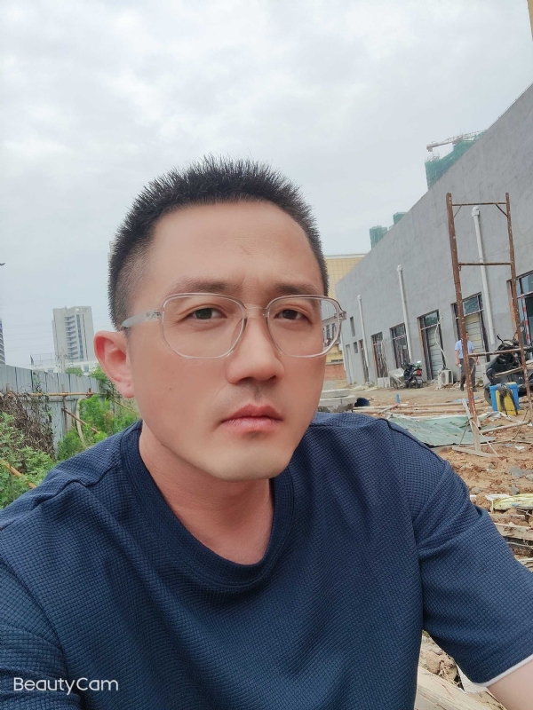 清风烈酒的第二张照片--武汉相亲服务中心