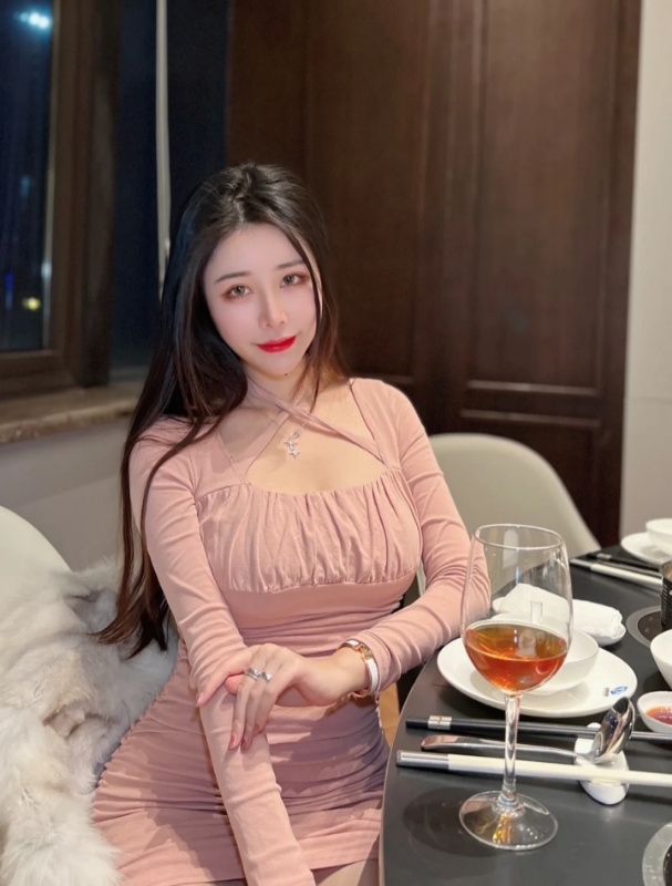 linlin的第三张照片--武汉相亲服务中心