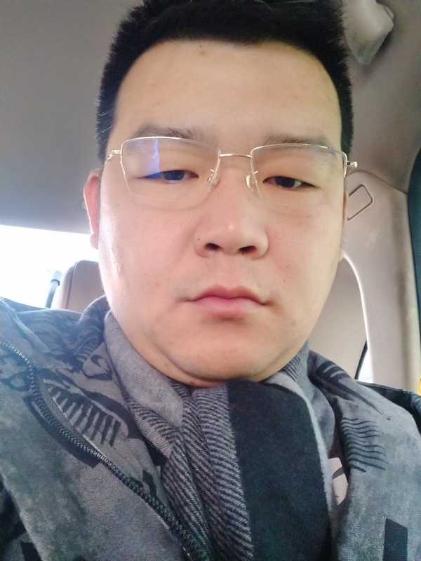 丶情歌的第一张照片--武汉相亲服务中心