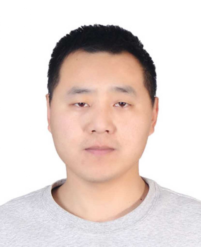 大红鹰的第一张照片--武汉相亲服务中心