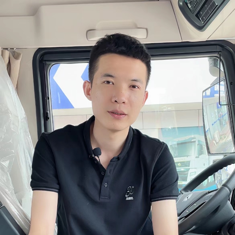 胡一凡的第二张照片--武汉相亲服务中心