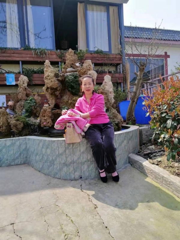 中秋桂花玉兔的第二张照片--武汉相亲服务中心