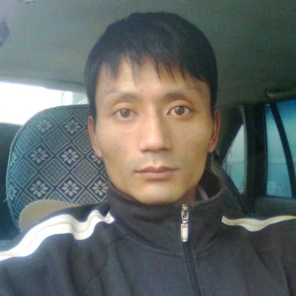 易心的第一张照片--武汉相亲服务中心