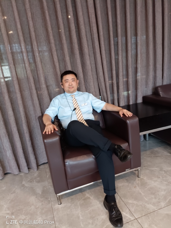 ZL的第一张照片--武汉相亲服务中心