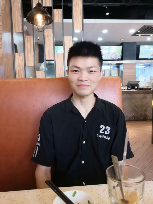Mickey的第一张照片--武汉相亲服务中心