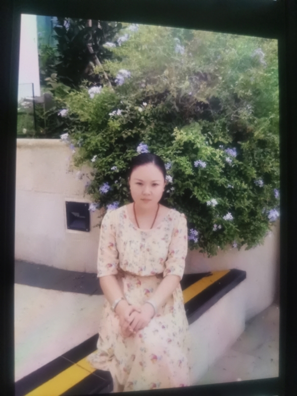 李姝静的第三张照片--武汉相亲服务中心
