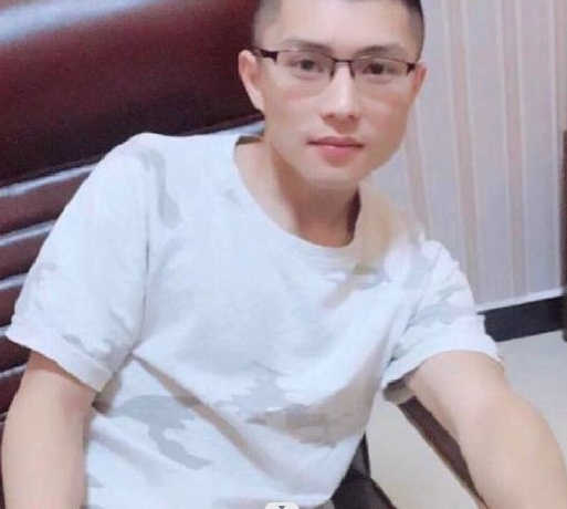 辉辉辉的第一张照片--武汉相亲服务中心