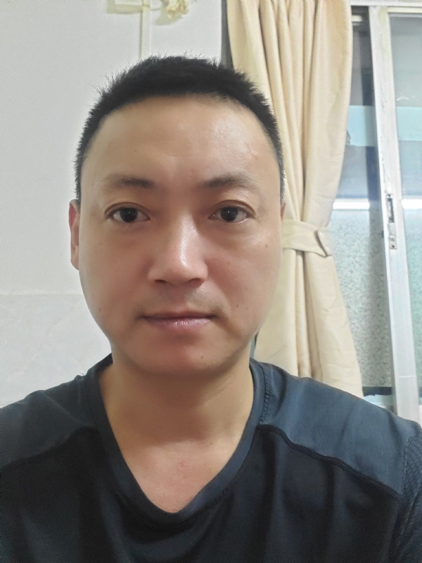 你若不离我定不弃的第一张照片--武汉相亲服务中心