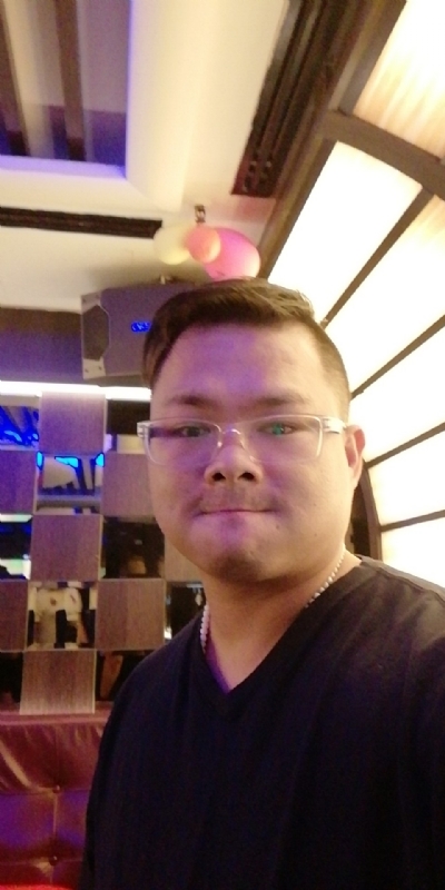 单名一个伟的第一张照片--武汉相亲服务中心