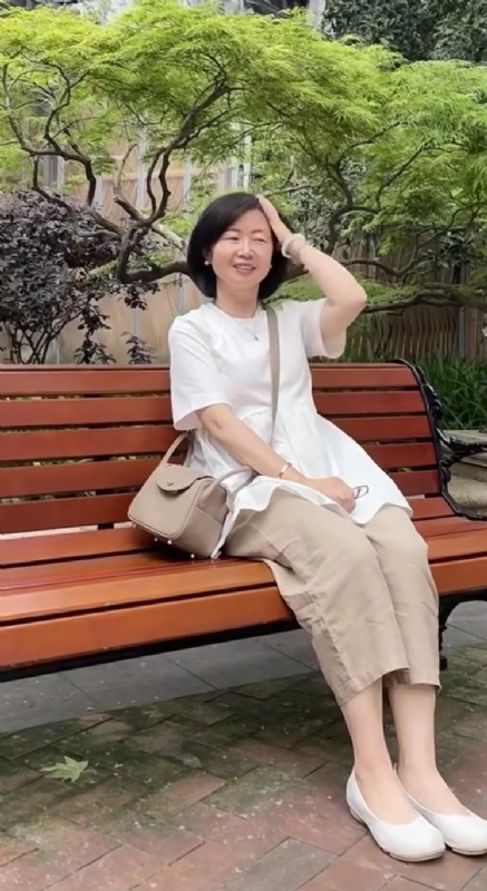 千年老母猪的第一张照片--武汉相亲服务中心
