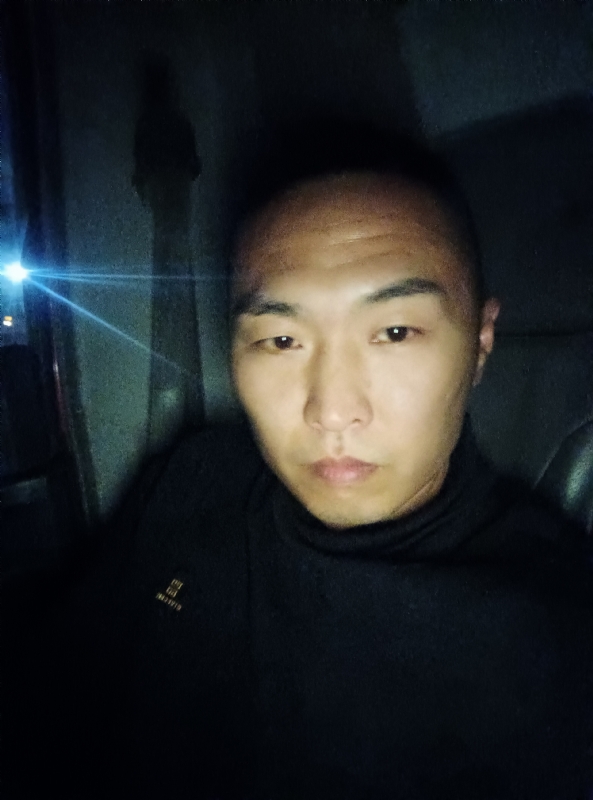 小小李的第一张照片--武汉相亲服务中心