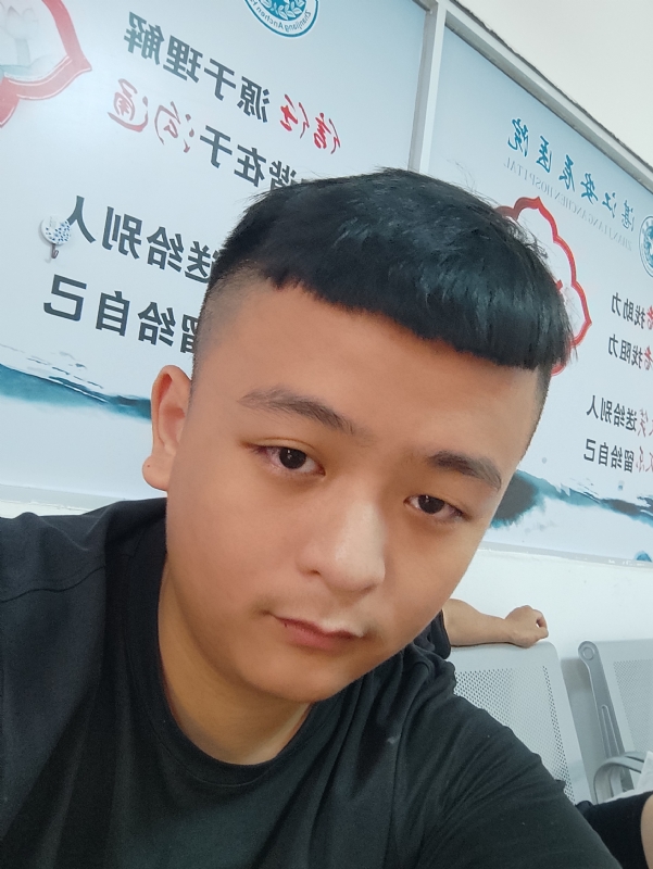阿景的第一张照片--武汉相亲服务中心