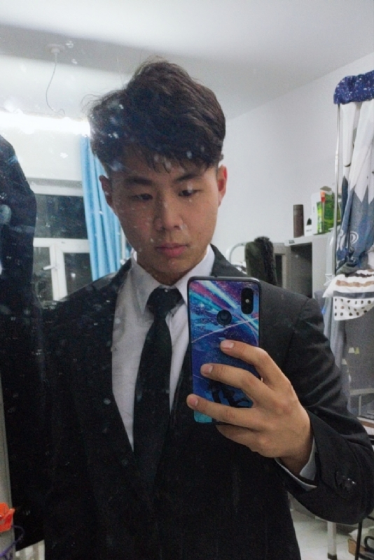 景湛的第一张照片--武汉相亲服务中心