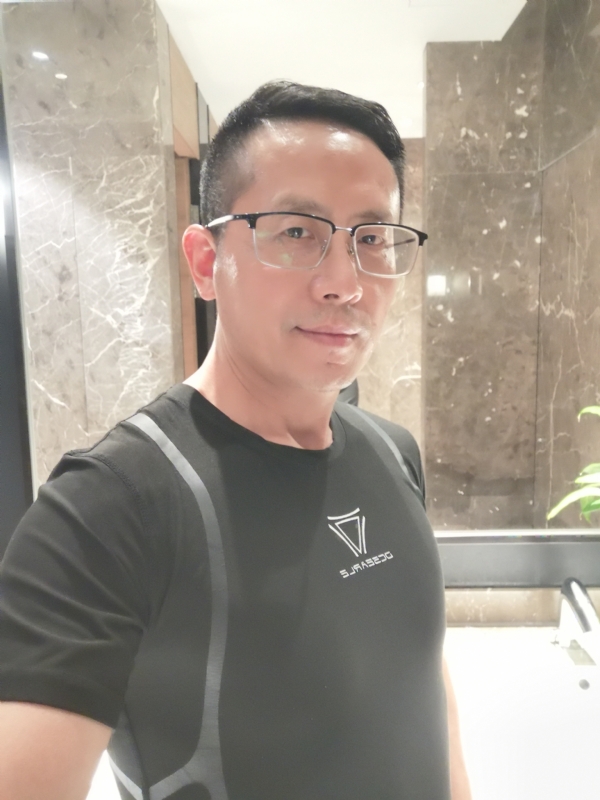 燕青的第一张照片--武汉相亲服务中心