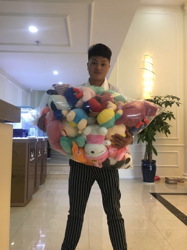 阿杰的第一张照片--武汉相亲服务中心